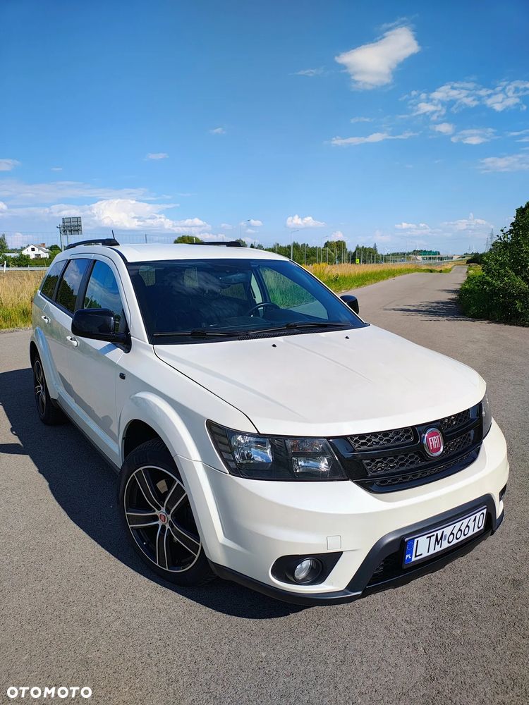 Fiat Freemont 2.0 Multijet Black Code AWD - 4