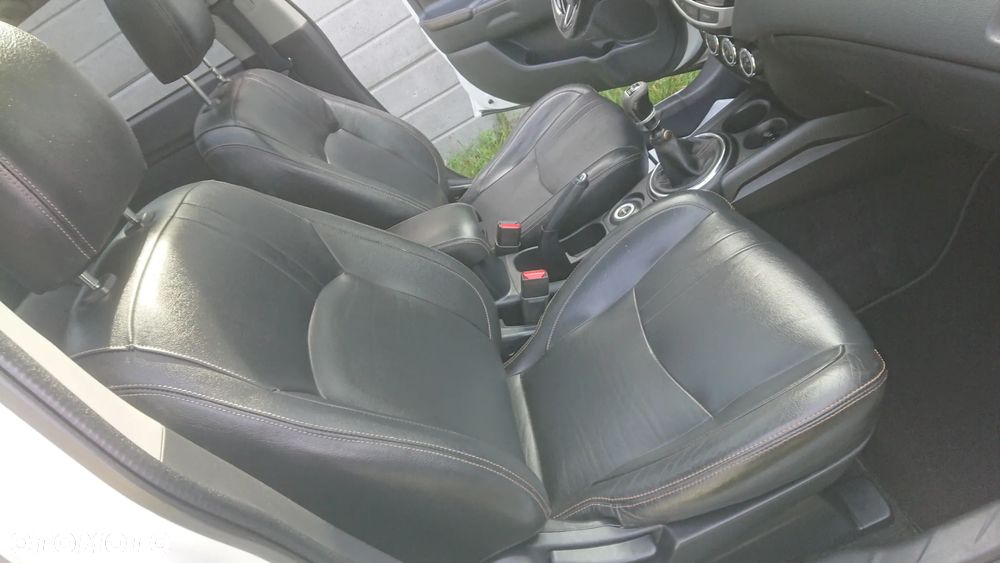 Mitsubishi ASX 1.6 DID Invite 4WD AS&G - 17