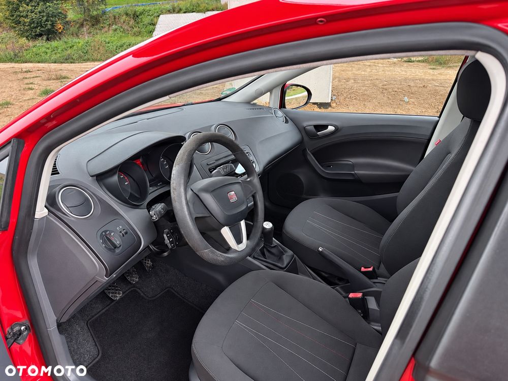 Seat Ibiza 1.4 16V Reference - 10