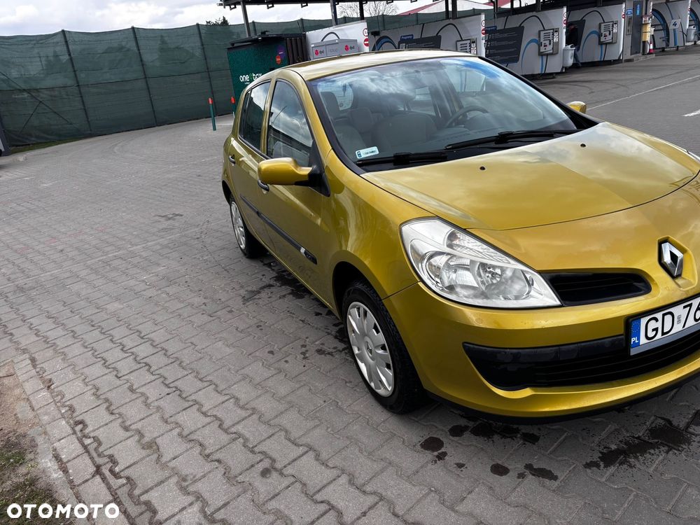 Renault Clio 1.5 dCi Edition Dynamique - 4