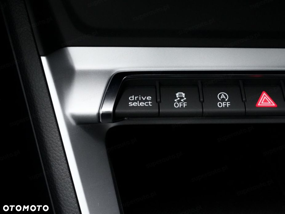 Audi Q3 Sportback - 14