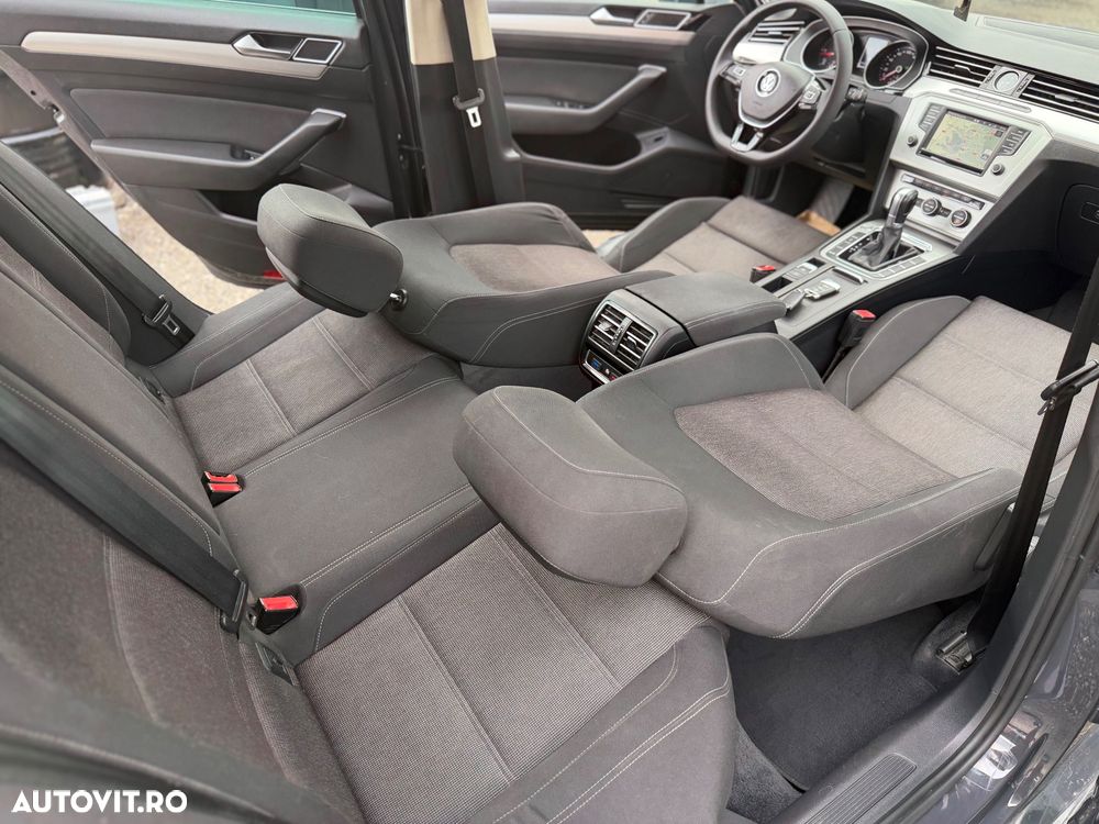 Volkswagen Passat 2.0 TDI SCR DSG BlueMotion Comfortline - 18