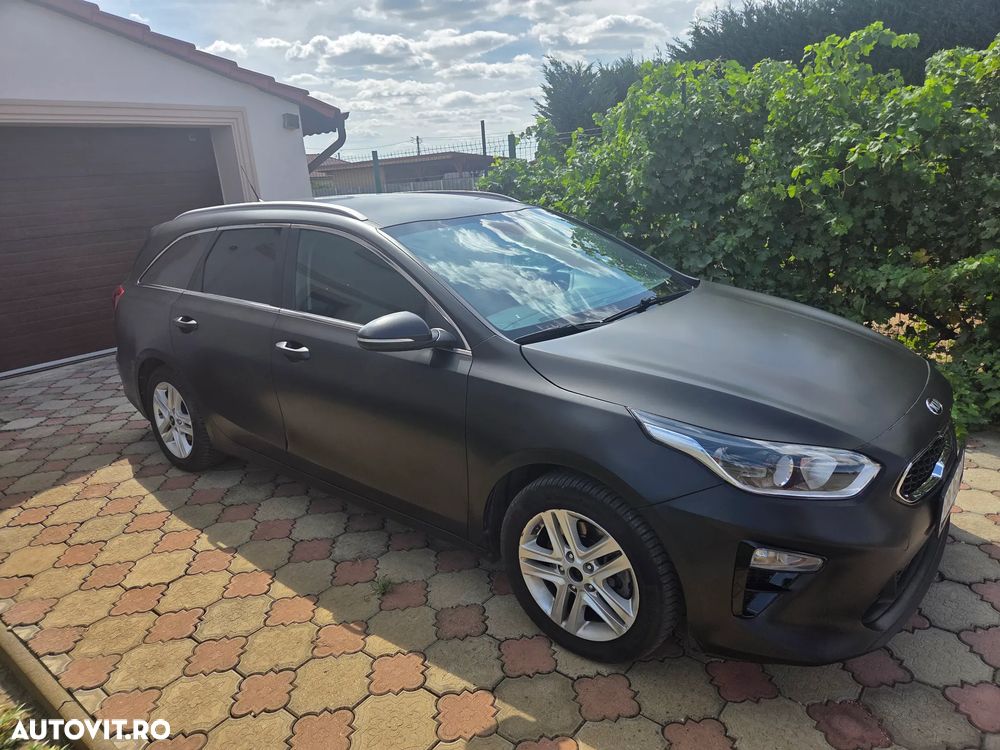 Kia Ceed - 4