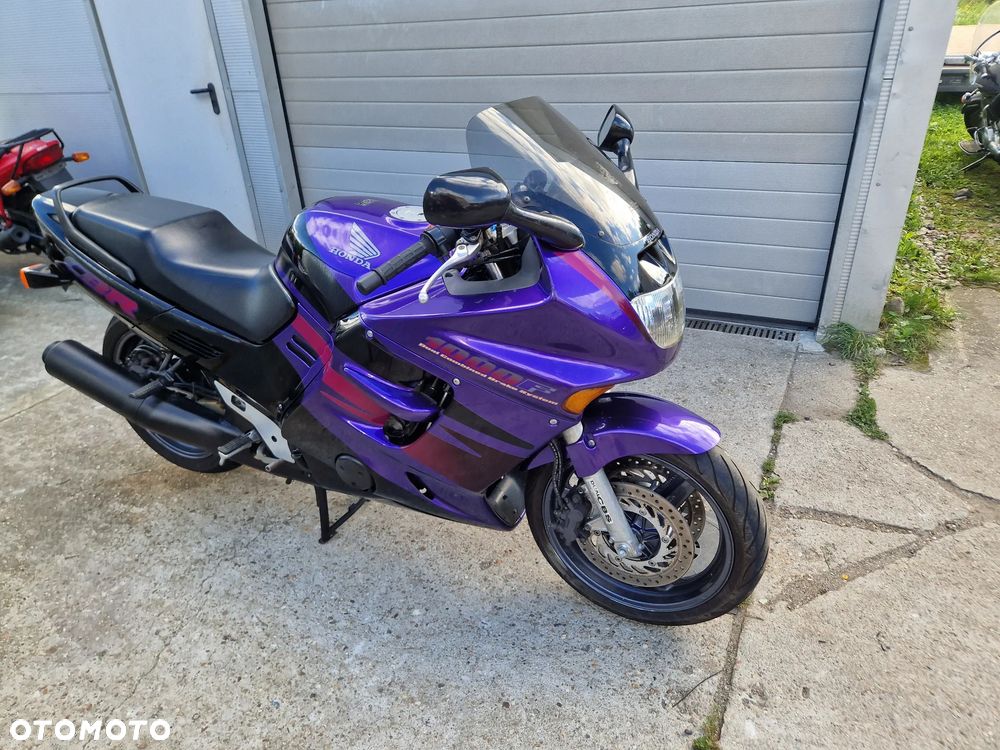 Honda CBR - 2