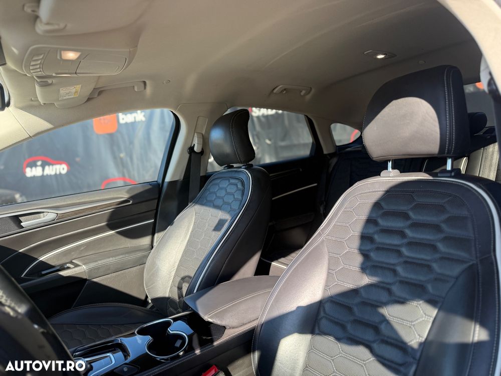 Ford Mondeo 2.0 TDCi Start-Stopp PowerShift-Aut. Vignale - 11