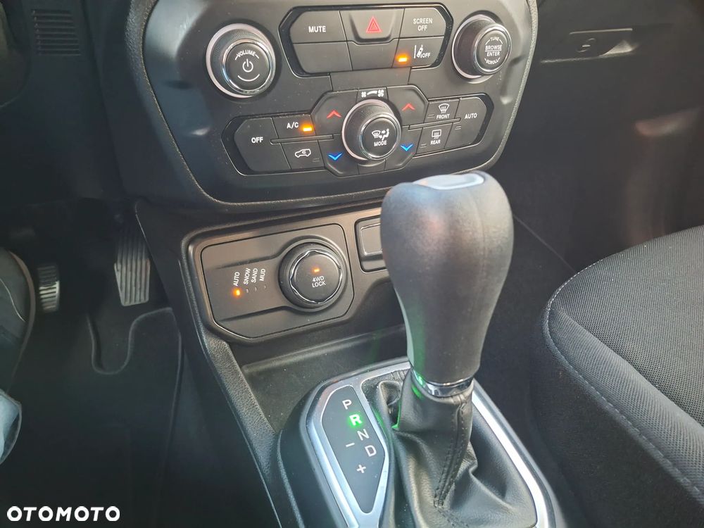 Jeep Renegade 1.3 GSE T4 Turbo S 4x4 S&S - 22