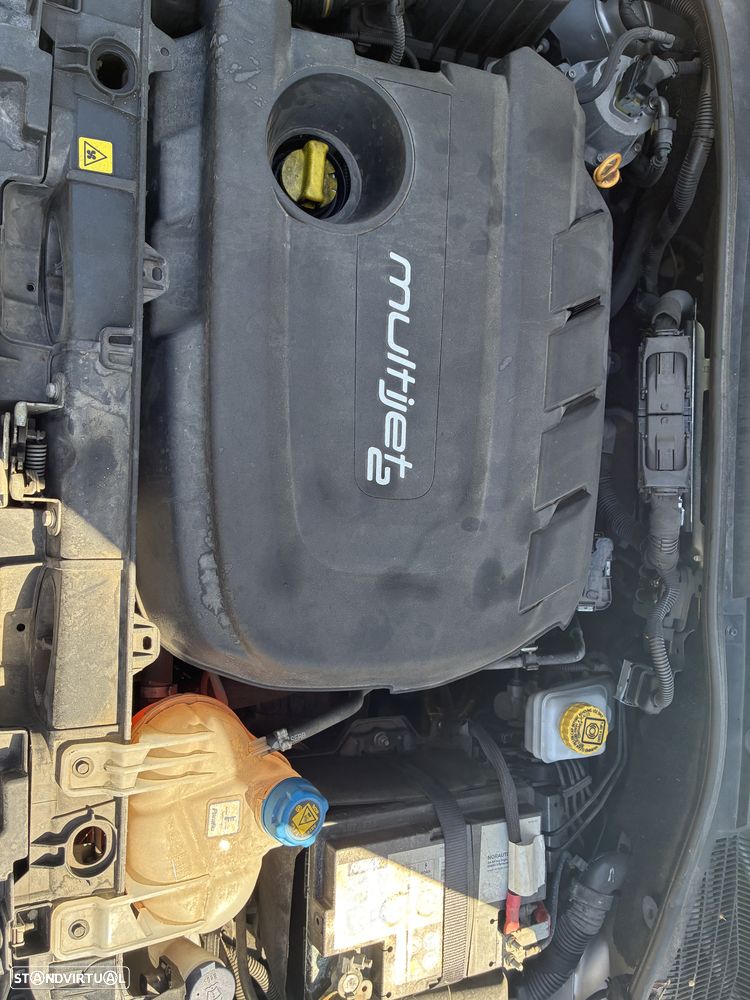 Fiat Punto 1.3 M-Jet Easy S&S - 24