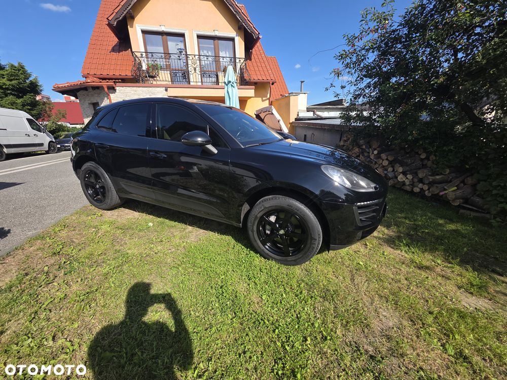 Porsche Macan Standard - 14