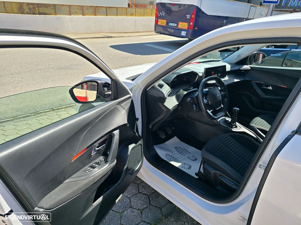 Peugeot 2008 1.2 PureTech Active Pack - 8