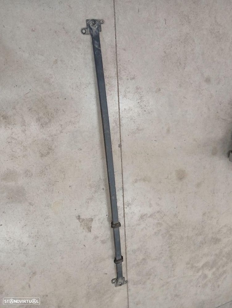 TORRE DE AMORTECIMENTO LAND ROVER RANGE ROVER EVOQUE - 1