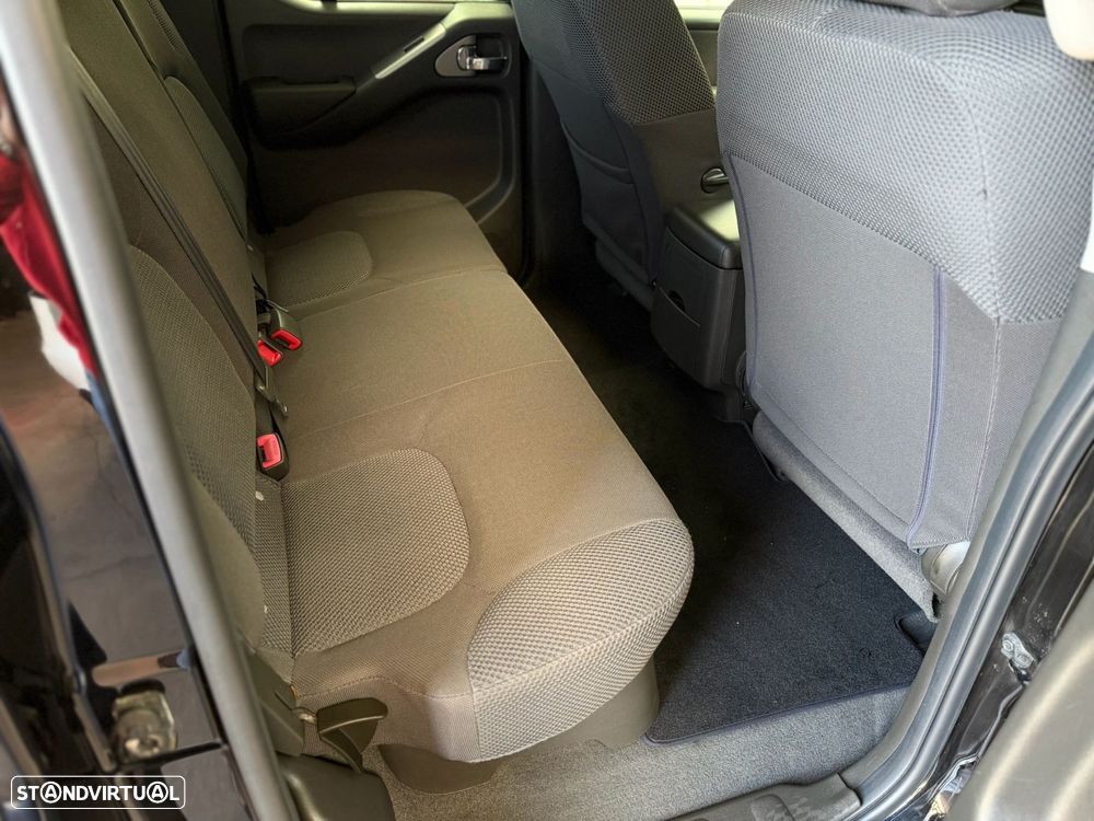 Nissan Navara 2.5 DCI CD SE 4WD - 36