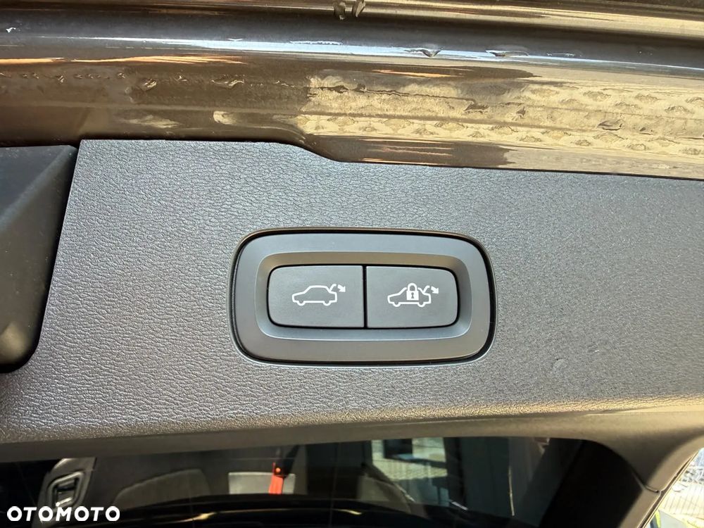 Volvo V60 B4 D Core - 12