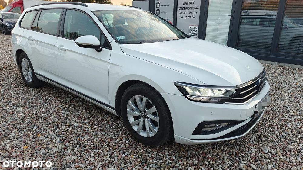 Volkswagen Passat - 8