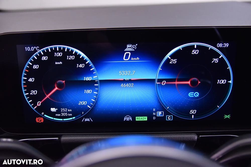 Mercedes-Benz EQA 250 - 10