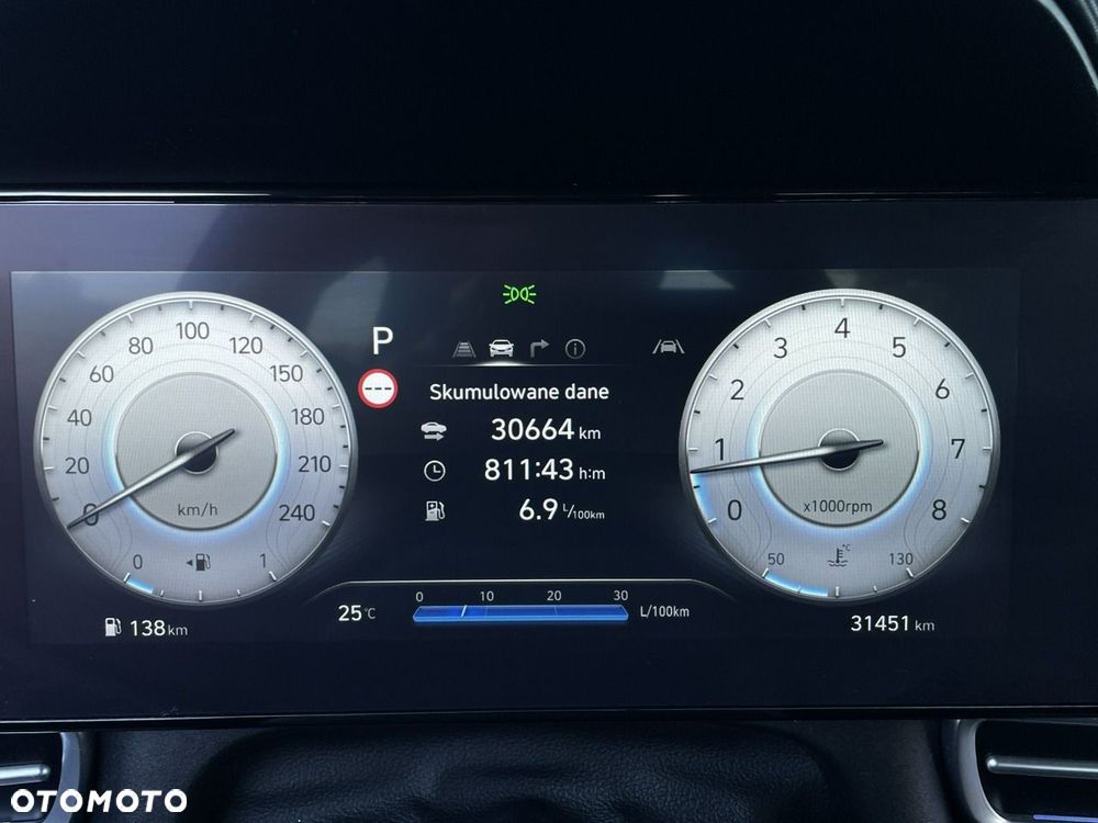 Hyundai Elantra - 24