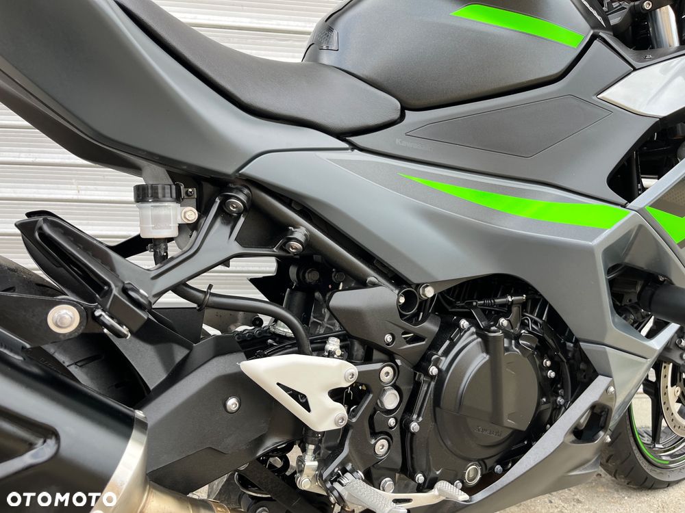 Kawasaki Ninja - 35