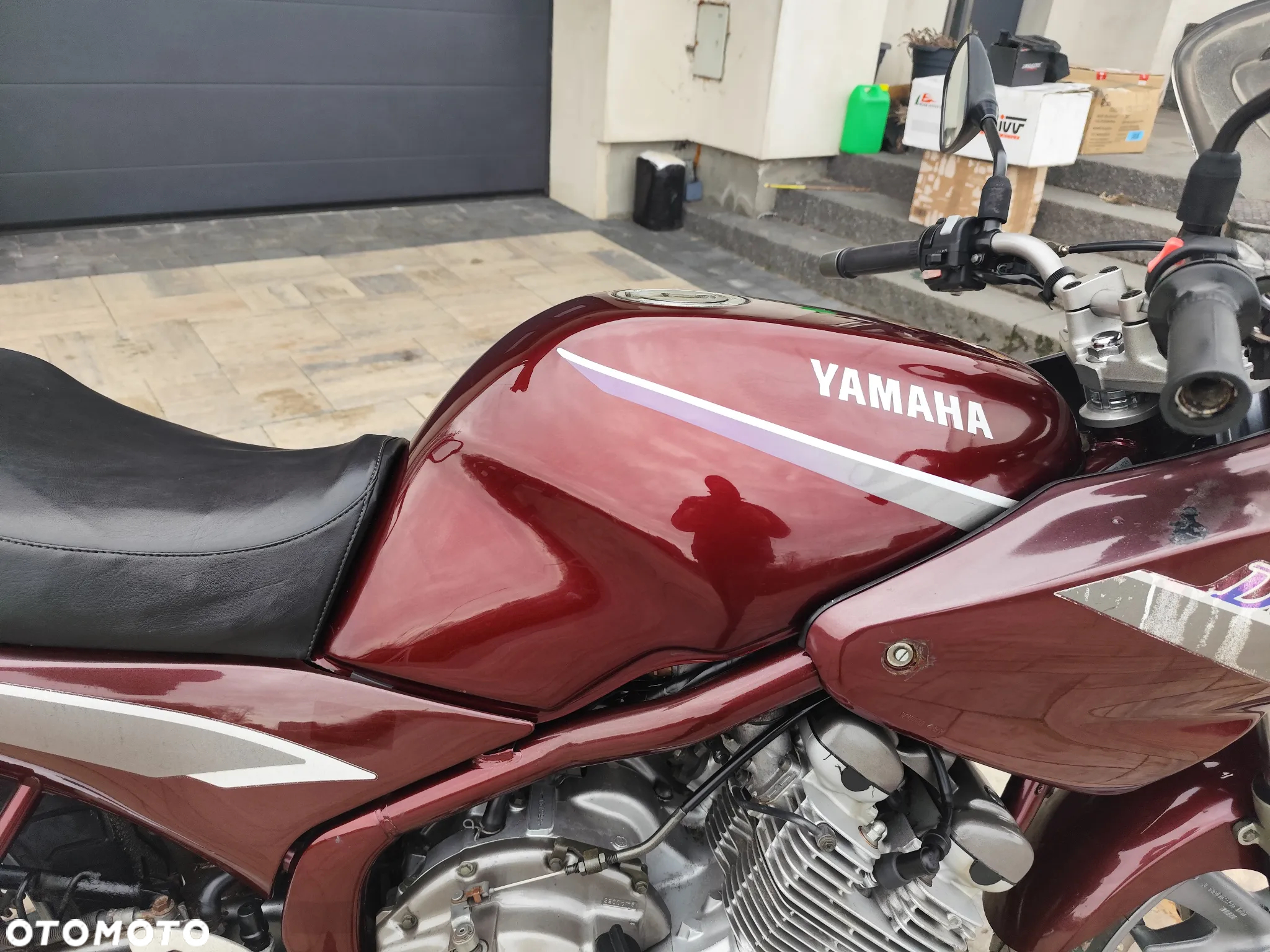 Yamaha XJ - 16