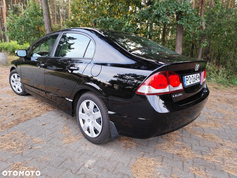 Honda Civic 2010 photo 5