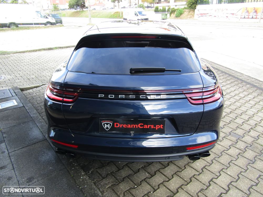 Porsche Panamera Sport Turismo 4 E-Hybrid - 8