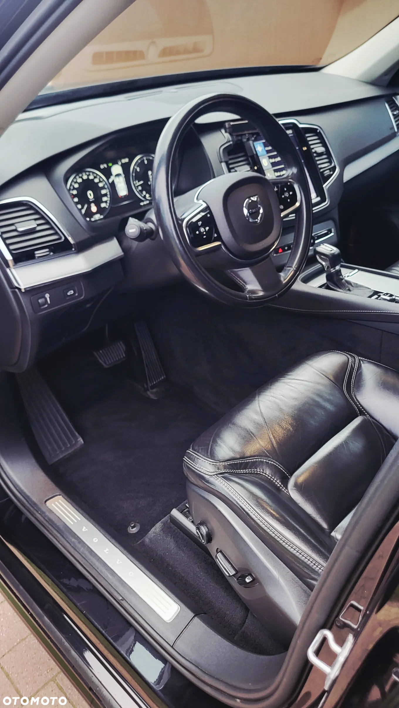 Volvo XC 90 D5 AWD Geartronic Inscription - 8