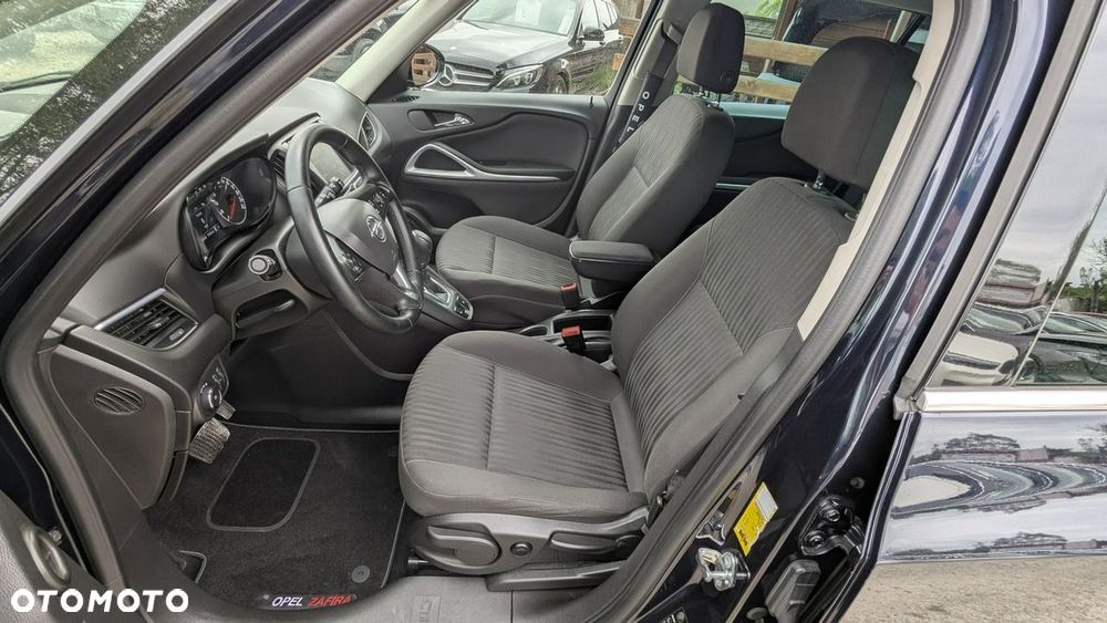 Opel Zafira - 13