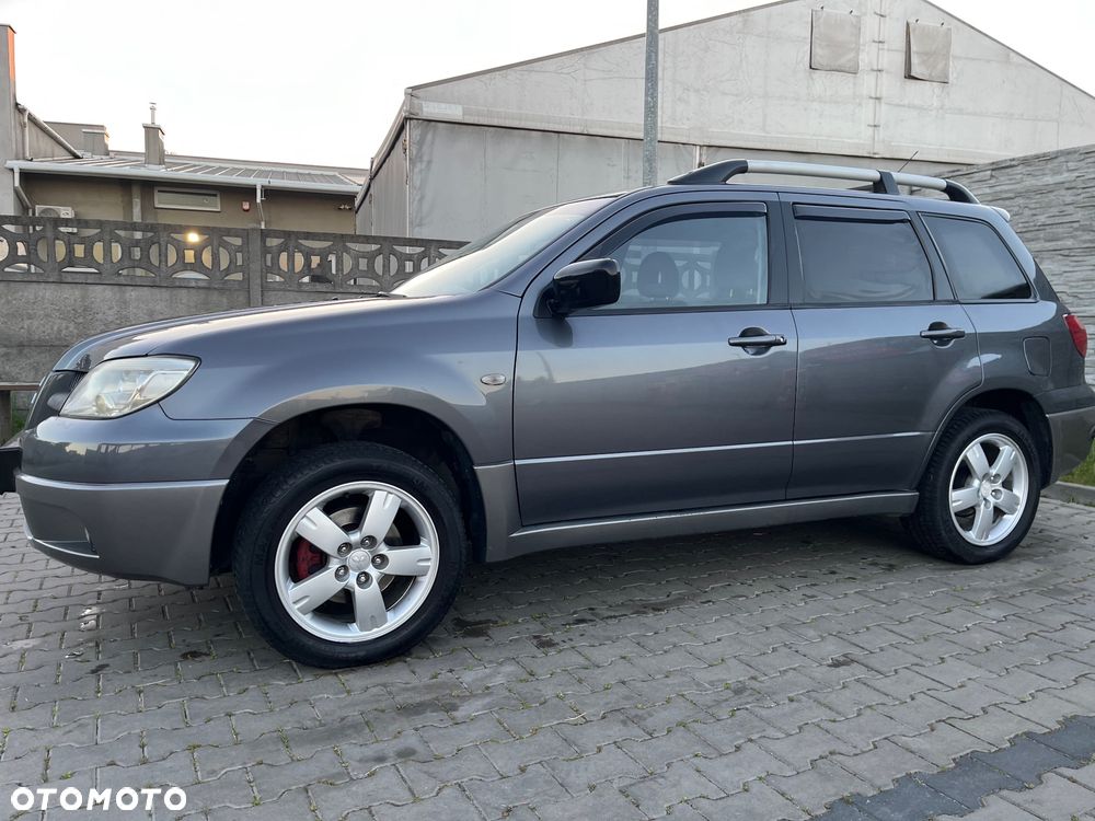 Mitsubishi Outlander 2.0 2WD Invite - 7