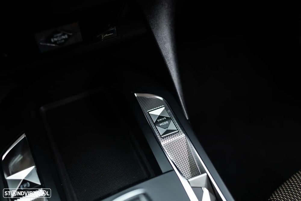 DS DS3 Crossback E-Tense Performance Line - 21