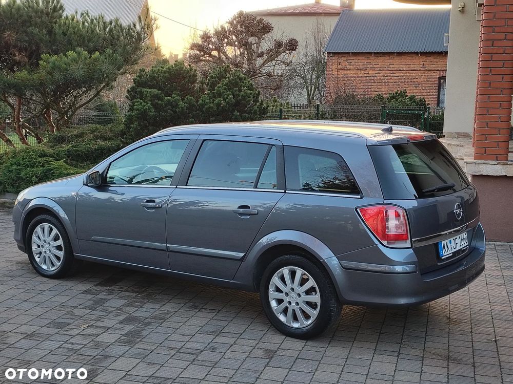 Opel Astra 1.6 Easytronic NAVI - 6