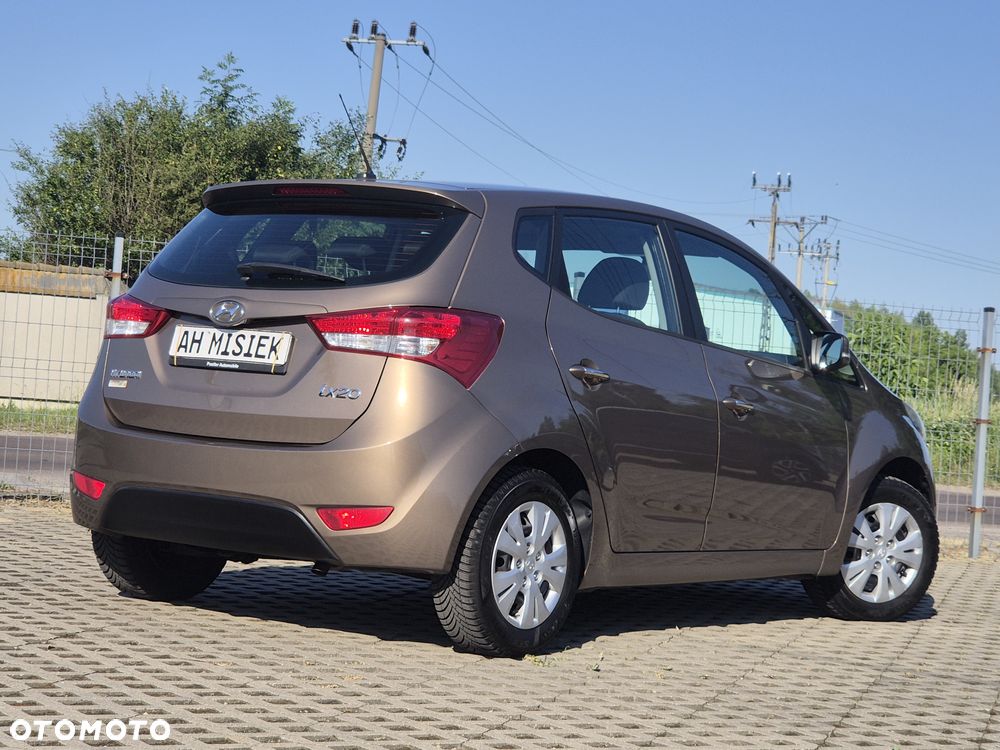 Hyundai ix20 1.4 UEFA EURO 2012 Edition - 3