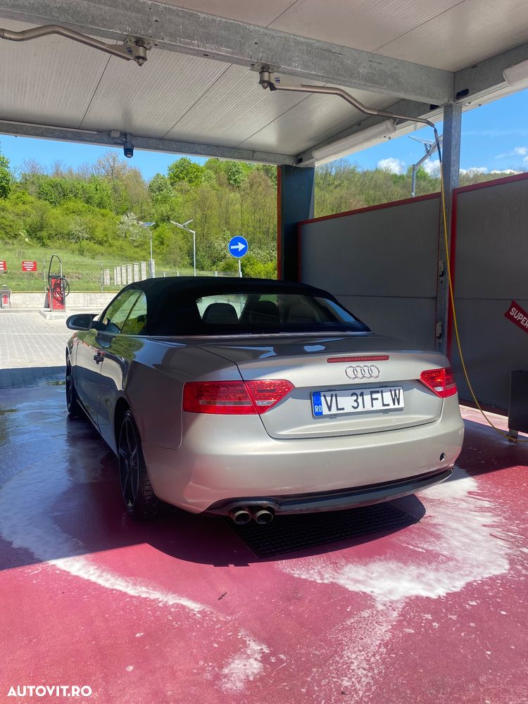 Audi A5 Cabrio 2.0 TDI - 10