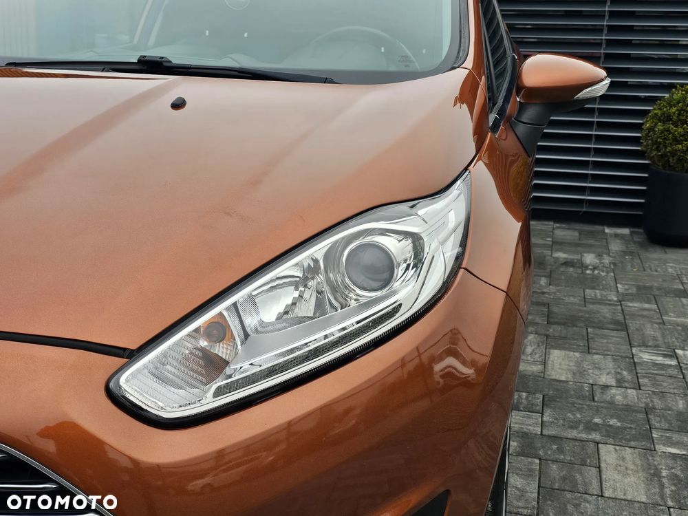 Ford Fiesta 1.0 EcoBoost Titanium - 18