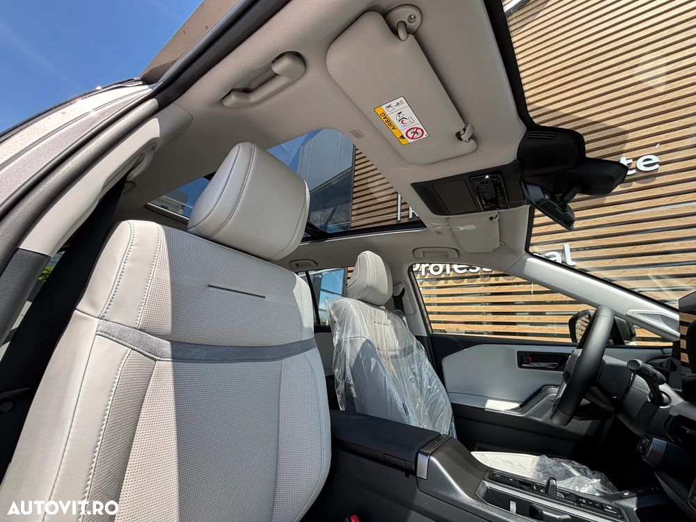 Toyota RAV4 - 27