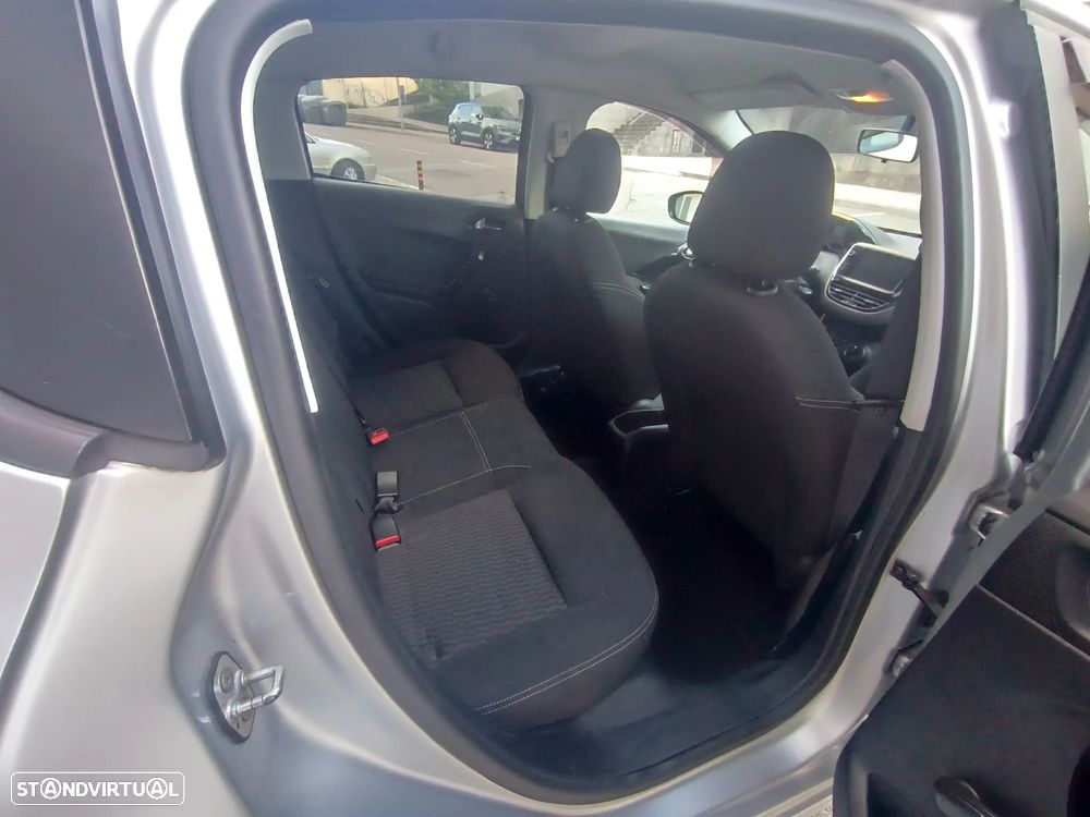 Peugeot 208 1.4 HDi Active - 21