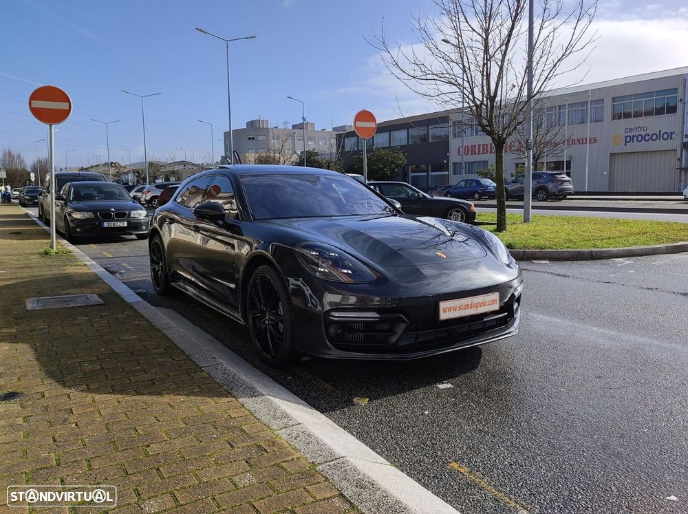 Porsche Panamera Sport Turismo 4 E-Hybrid Platinum Edition - 3