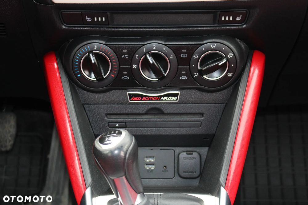 Mazda 2 SKYACTIV-G 90 Red Edition - 11