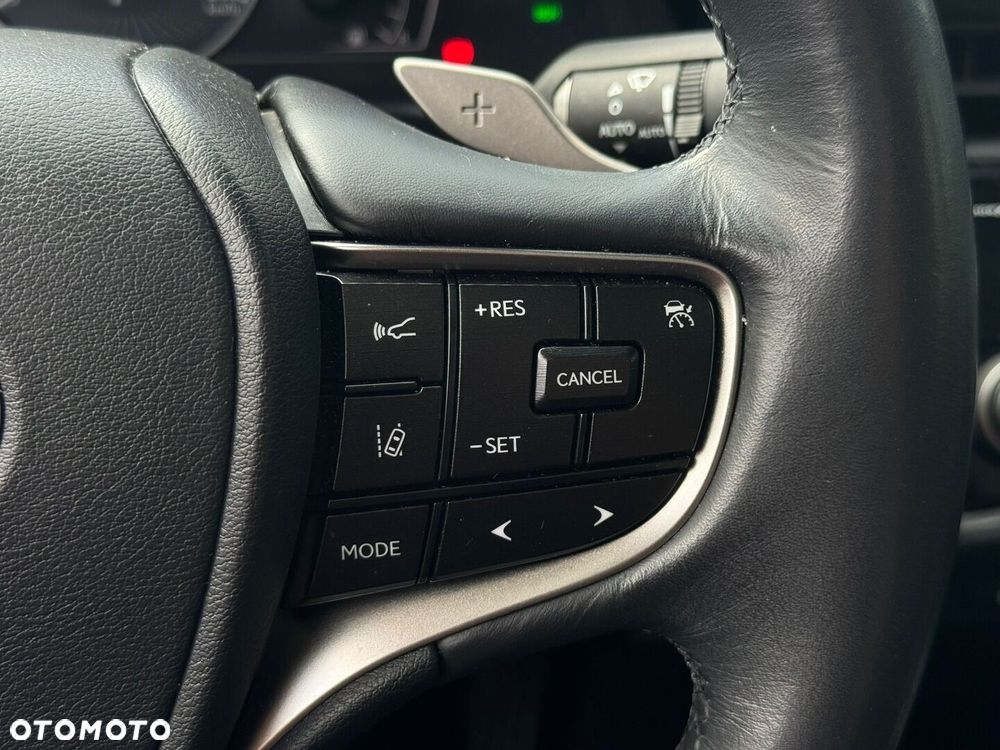Lexus ES - 26