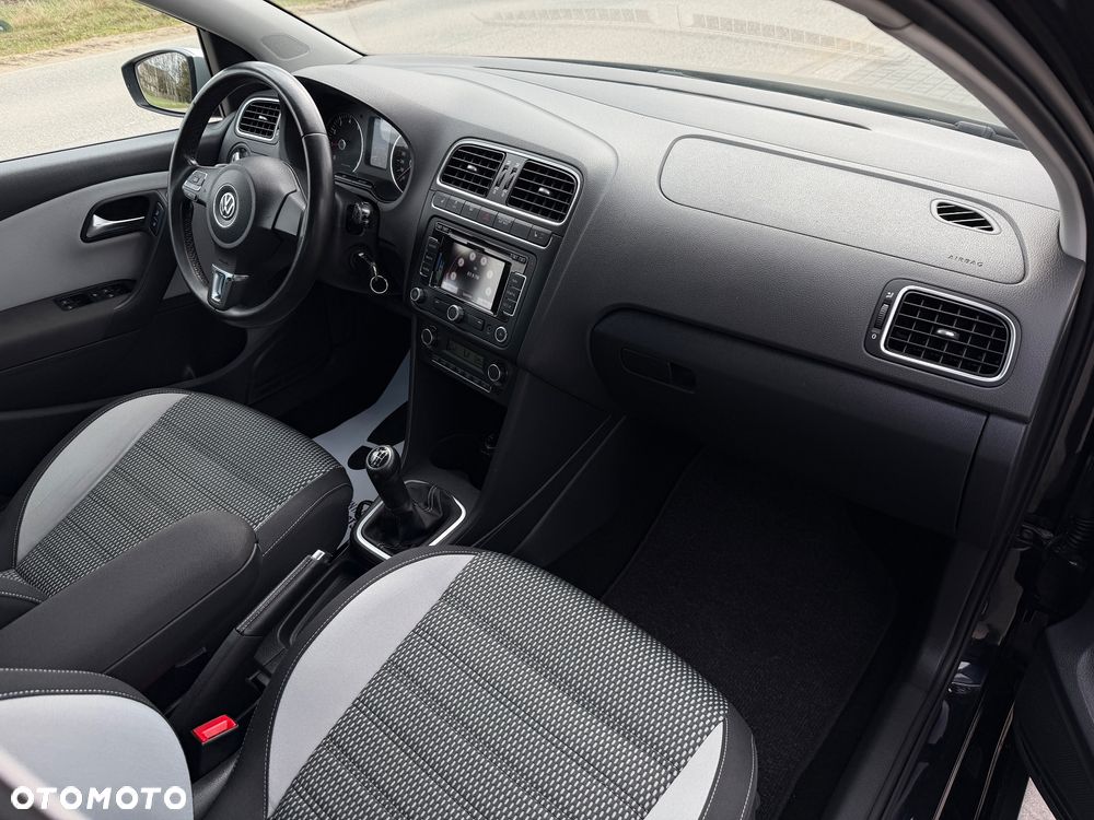 Volkswagen Polo 1.2 TSI Cross - 8