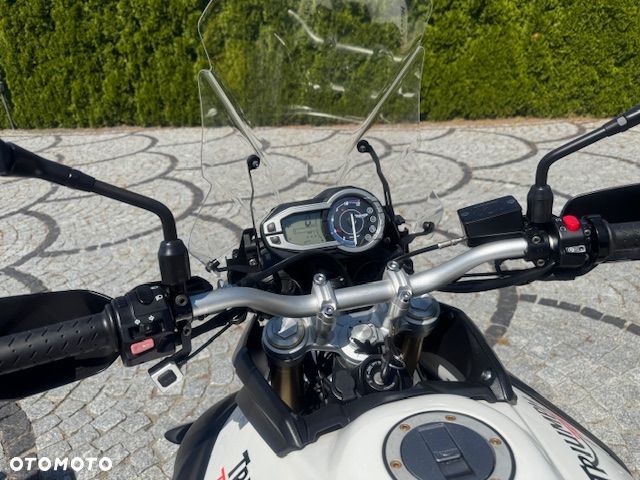 Triumph Tiger - 24