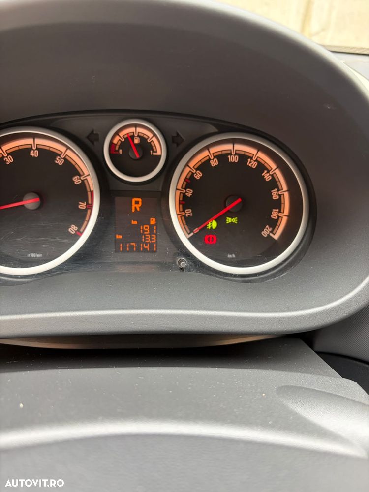 Opel Corsa - 14