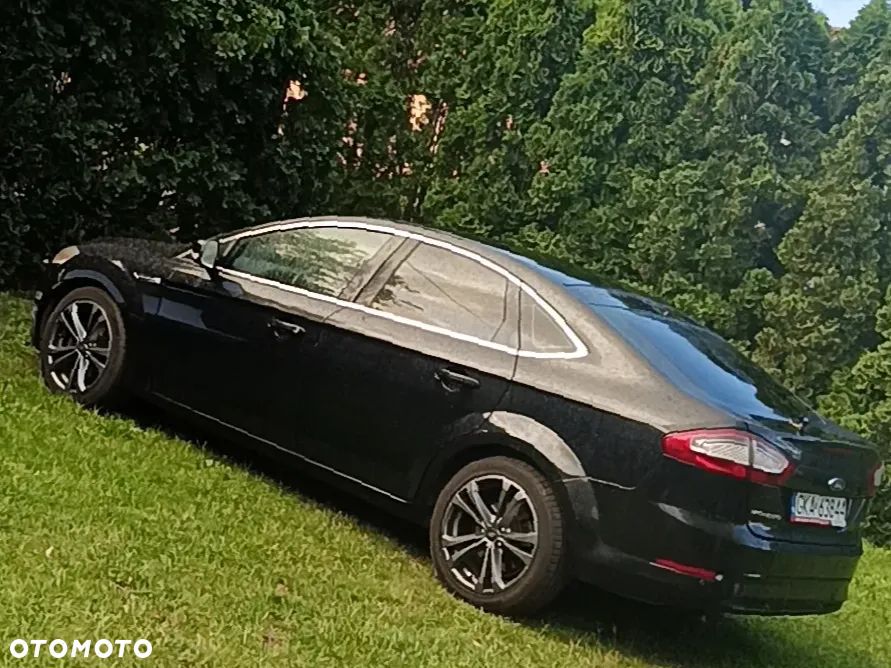 Ford Mondeo 1.8 TDCi Trend - 17