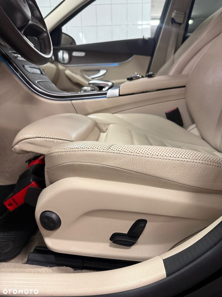 Mercedes-Benz Klasa C - 14