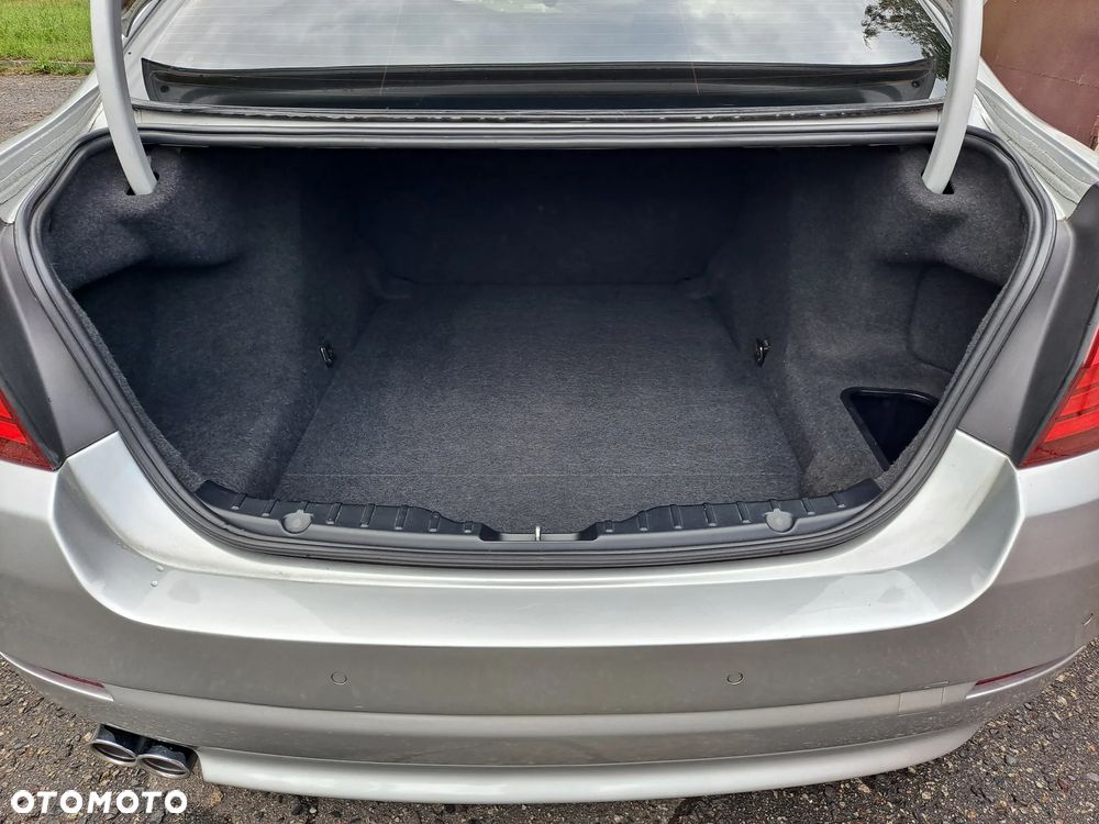 BMW Seria 5 530d xDrive Luxury Line - 20