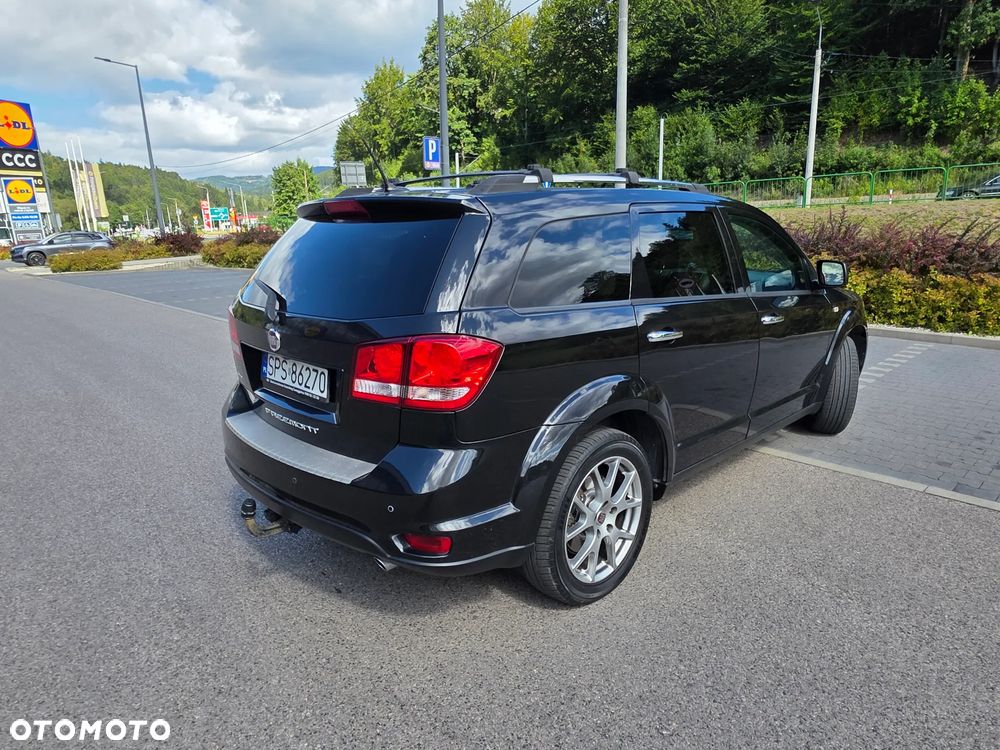 Fiat Freemont 2.0 Multijet 16V DPF Automatik Allrad Lounge - 4