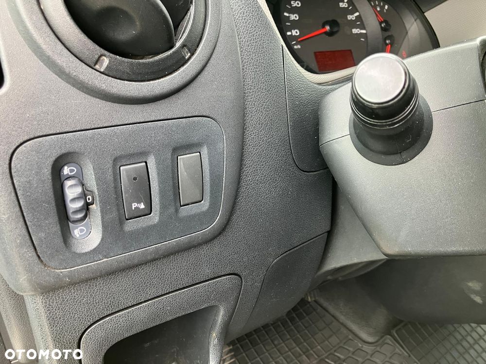 Renault Master - 19