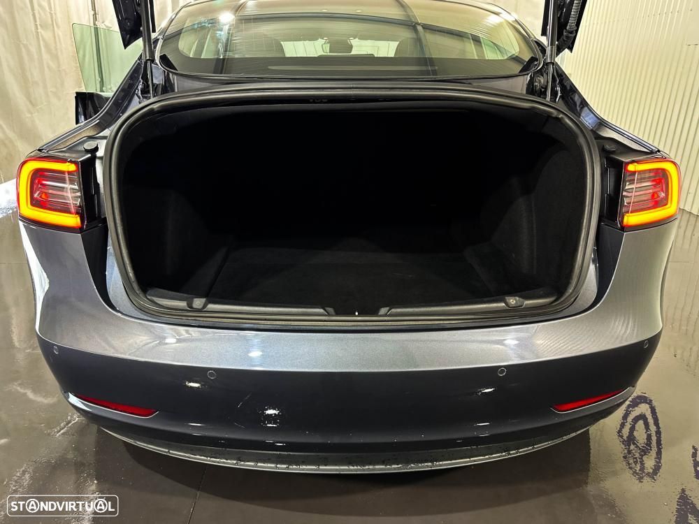 Tesla Model 3 Long-Range Dual Motor AWD - 53