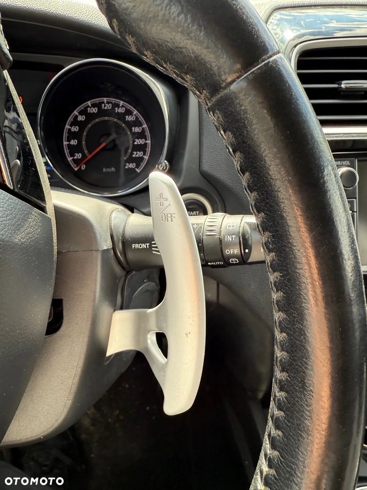 Mitsubishi ASX 2.2 DI-D 4WD Automatik Comfort Edition - 28