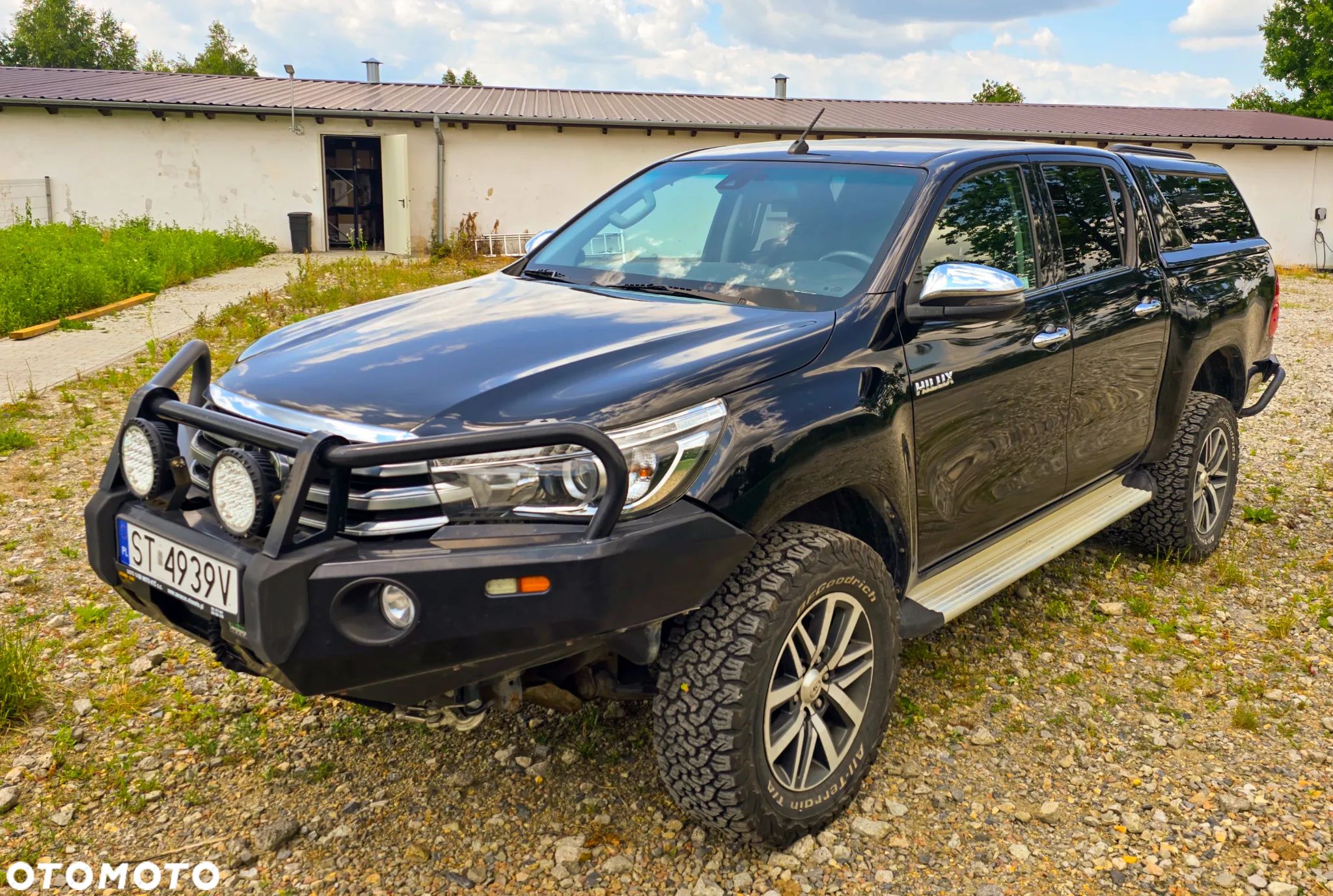 Toyota Hilux 2.4 D-4D Double Cab SR 4x4 - 1