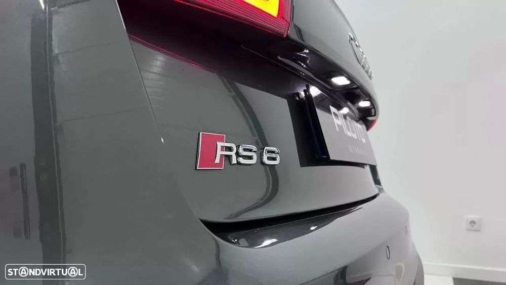 Audi RS6 Avant 4.0 TFSi quattro Tiptronic - 13