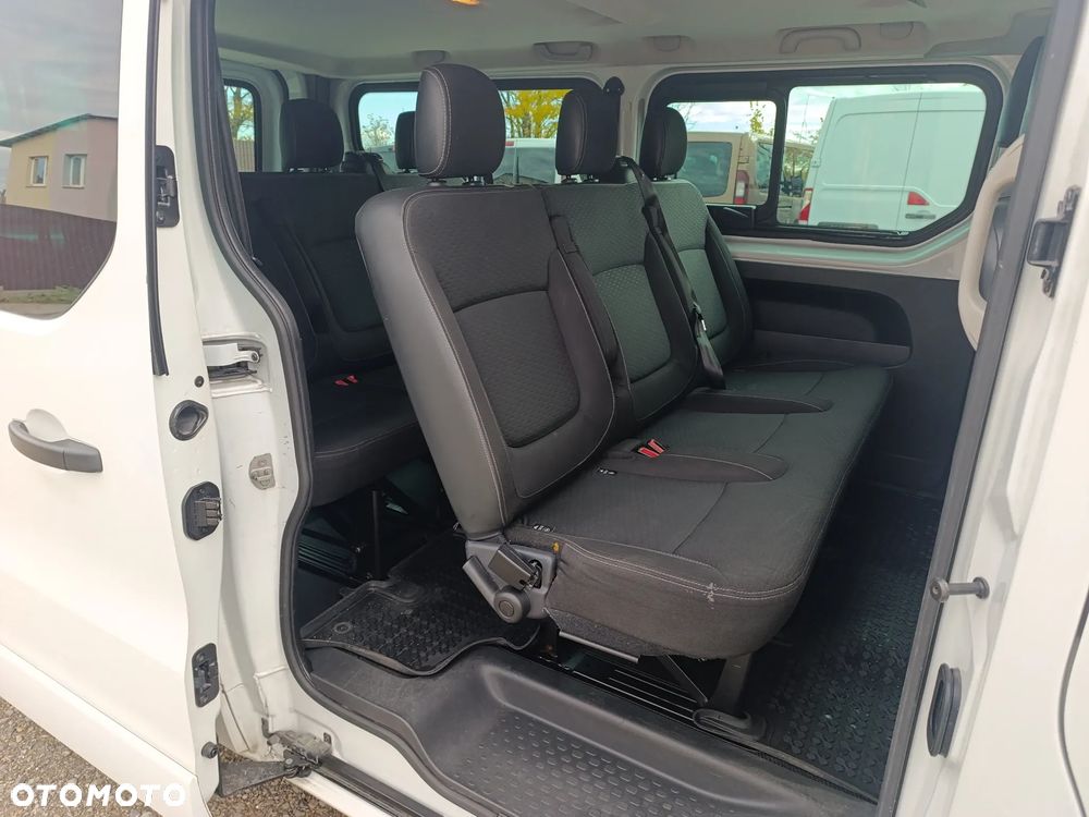Opel Vivaro - 9