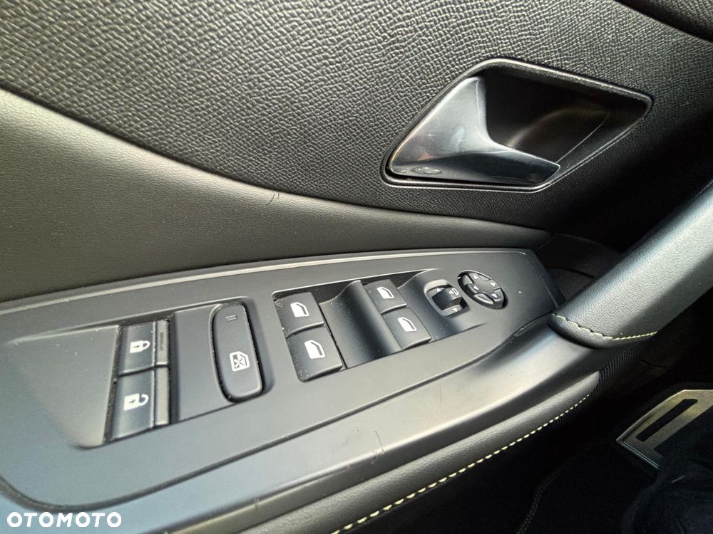 Peugeot 308 1.2 PureTech GT S&S EAT8 - 35